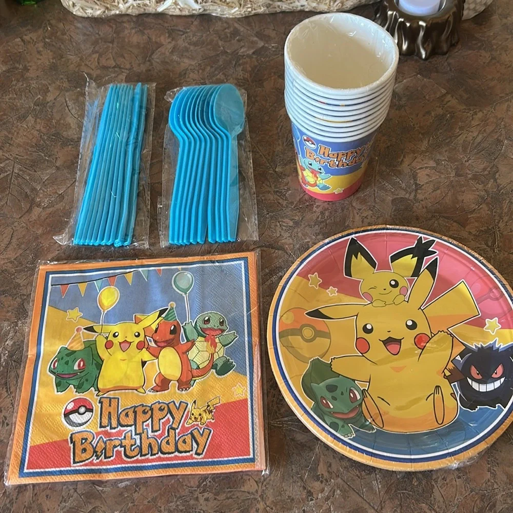 Pokemon Birthday Party Supplies Set - Multicolor